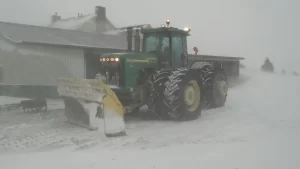 Lire la suite à propos de l’article Les tracteurs pour le déneigement ont besoin de pièces en caoutchouc